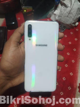 Samsung a50